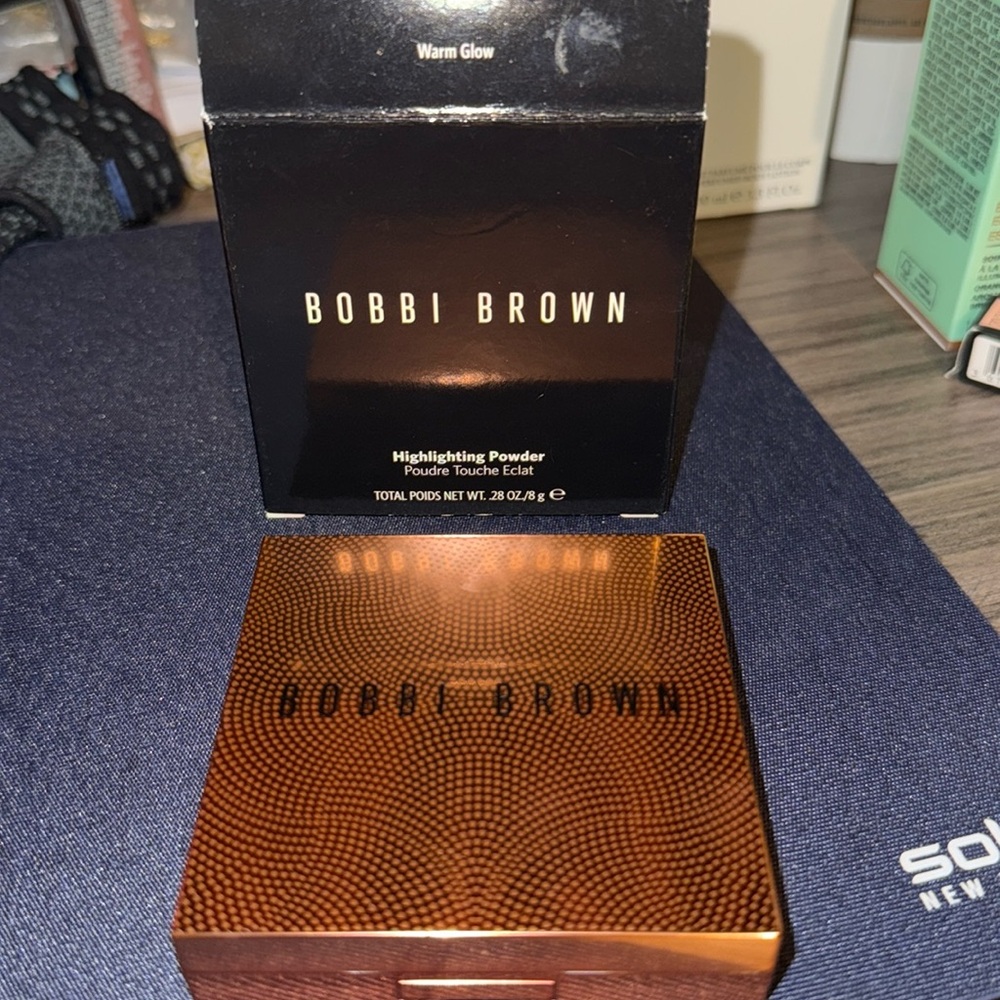Warm Glow BNIB Bobbi Brown Highlighting Powder